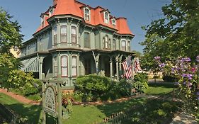 Queen Victoria Bed And Breakfast Cape May Nj